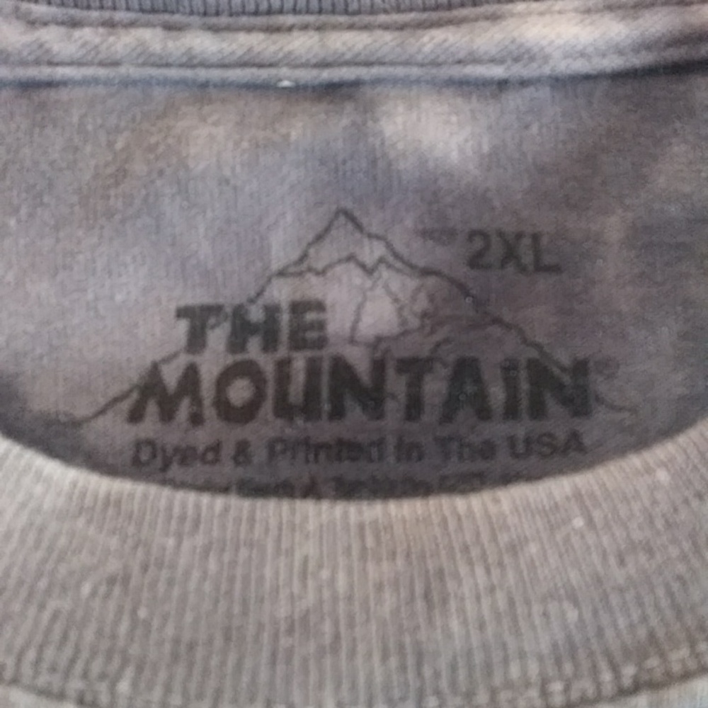 The Mountain 2X Wolf Moon Mens T (Unisex) - Picture 3 of 4